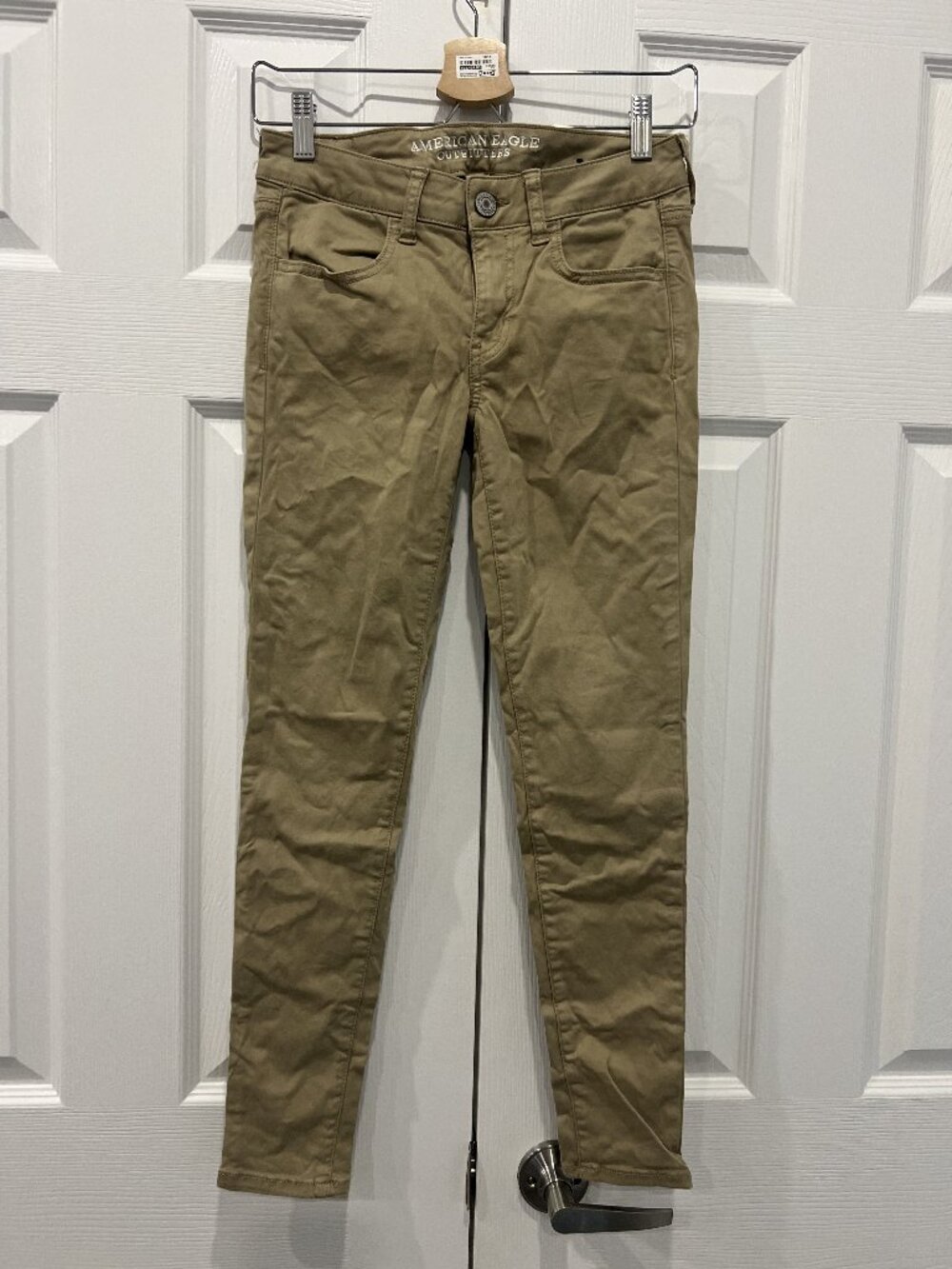 American Eagle Tan Skinny Jeans Size 2